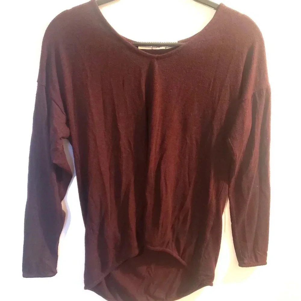 Gibson Burgundy Hi Low Sweater